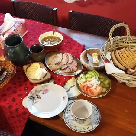 Feriegård U Ani *