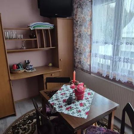 U Ani Feriegård *
